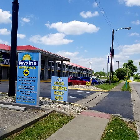 Days Inn By Wyndham Richmond Eksteriør billede